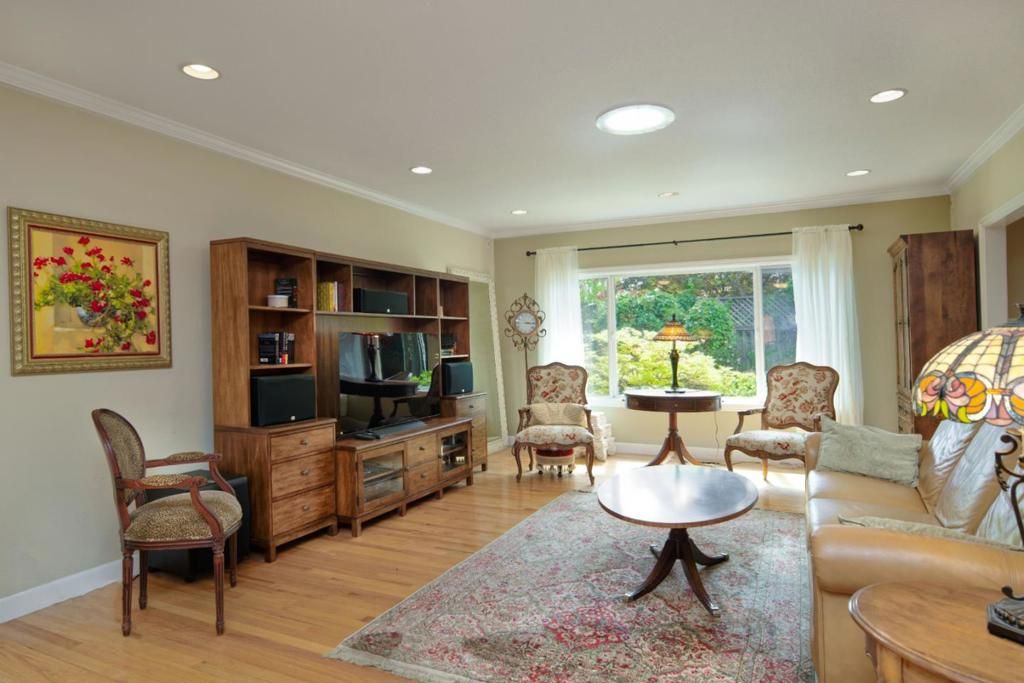 Image 11 of property listing at 4061 Haines Avenue, San Jose, CA 95136