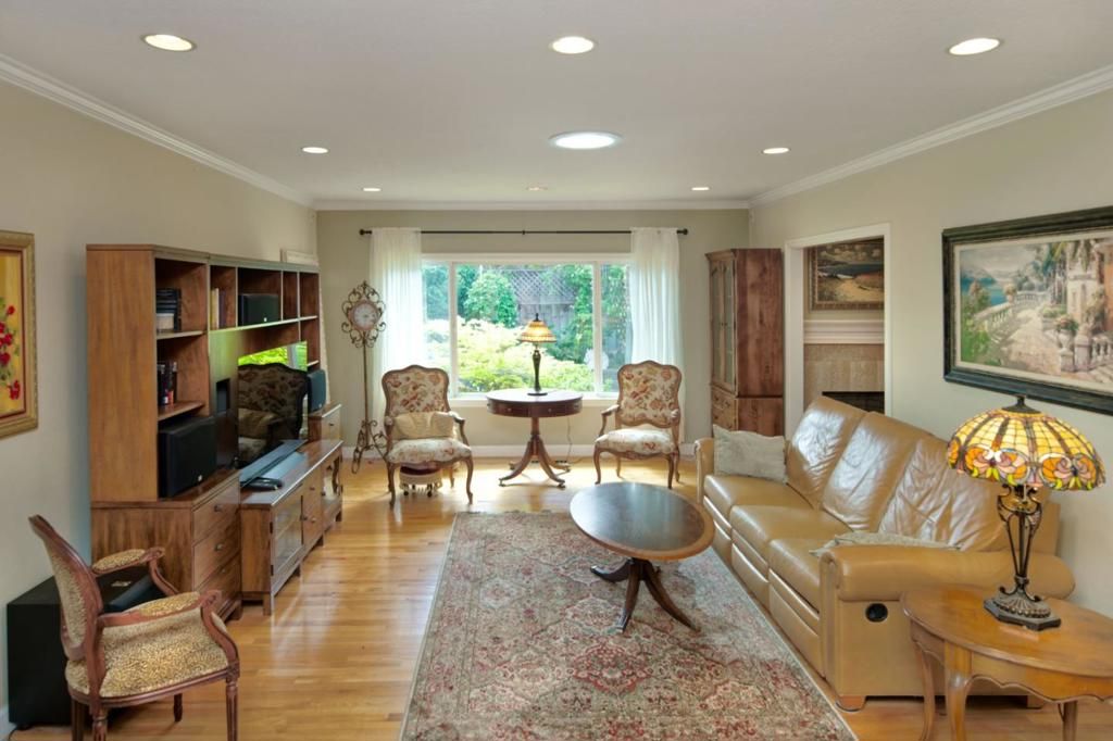 Image 12 of property listing at 4061 Haines Avenue, San Jose, CA 95136