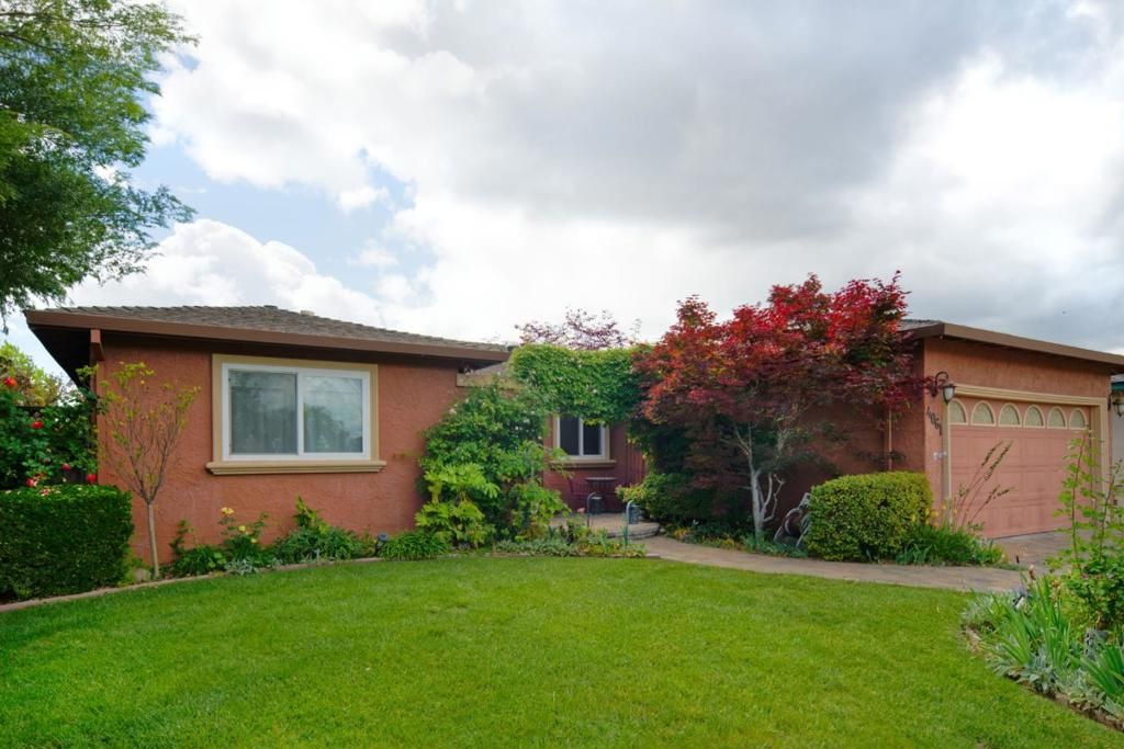 Image 4 of property listing at 4061 Haines Avenue, San Jose, CA 95136