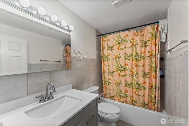 1751 S 43rd Street, Tacoma, WA 98418