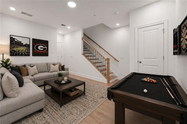 320 Olmstead Way, Alpharetta, GA 30022