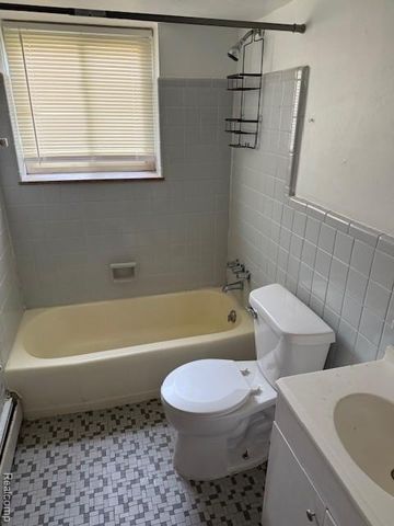 17274 Bentler Street 46, Detroit, MI 48219