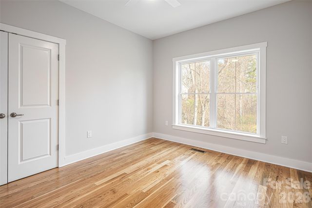 93 Locust Grove Road, Weaverville, NC 28787