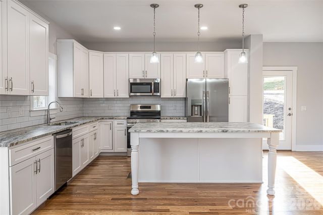 93 Locust Grove Road, Weaverville, NC 28787