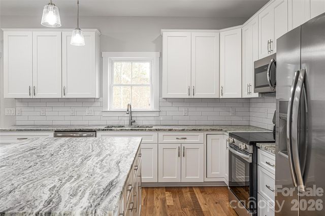 93 Locust Grove Road, Weaverville, NC 28787