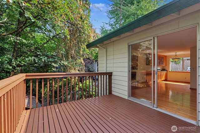 11617 7th Avenue SW, Seattle, WA 98146