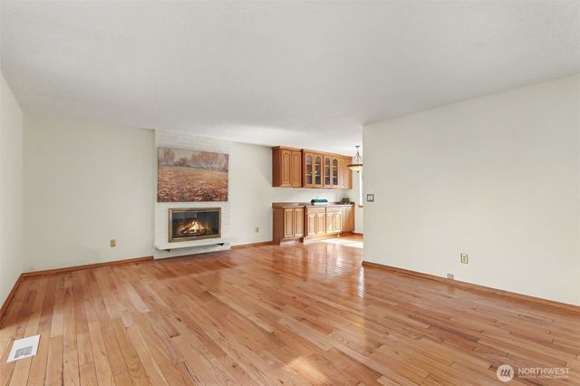 11617 7th Avenue SW, Seattle, WA 98146