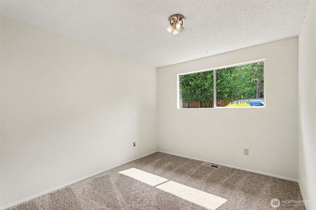 11617 7th Avenue SW, Seattle, WA 98146