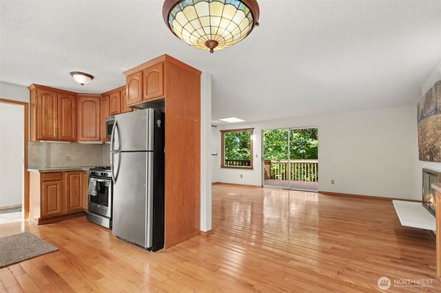 11617 7th Avenue SW, Seattle, WA 98146