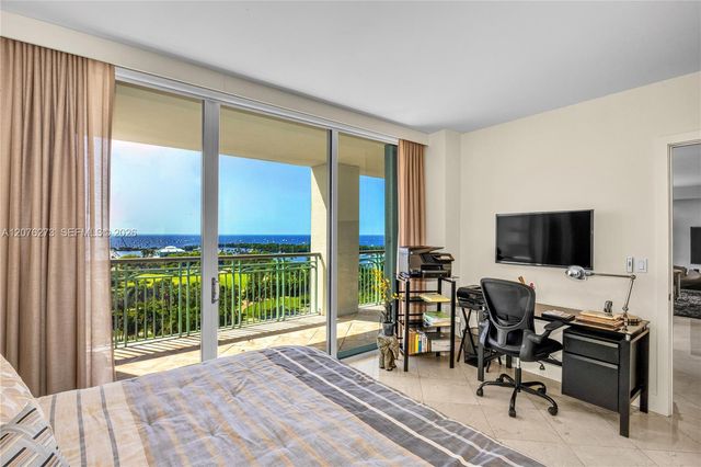 3400 SW 27th Avenue 902, Miami, FL 33133