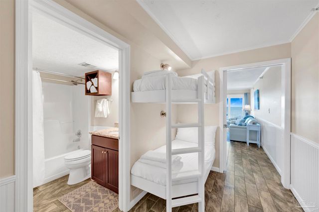 13785 Perdido Key Dr 13, Pensacola, FL 32507