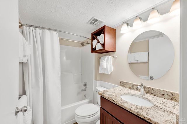 13785 Perdido Key Dr 13, Pensacola, FL 32507