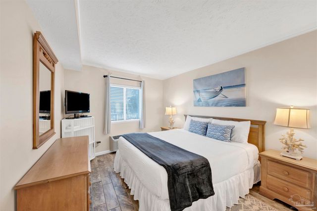 13785 Perdido Key Dr 13, Pensacola, FL 32507