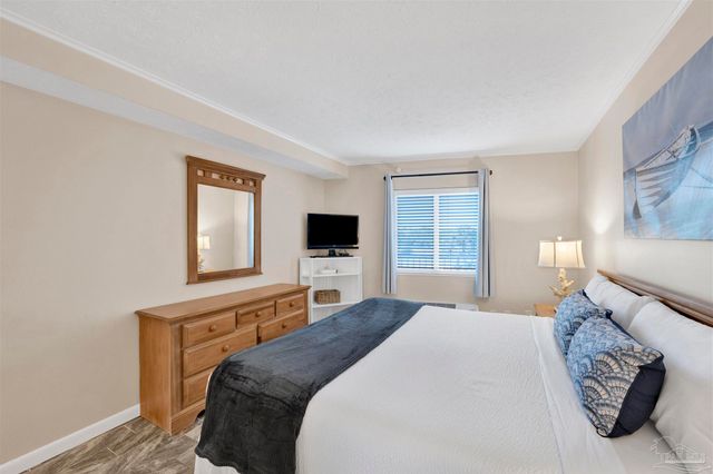 13785 Perdido Key Dr 13, Pensacola, FL 32507