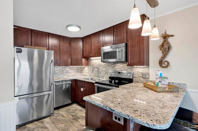 13785 Perdido Key Dr 13, Pensacola, FL 32507