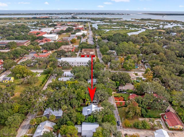 4 Milton St, St Augustine, FL 32084