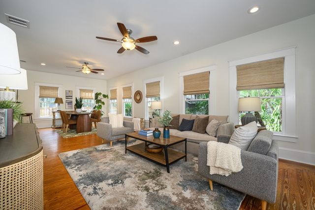 4 Milton St, St Augustine, FL 32084