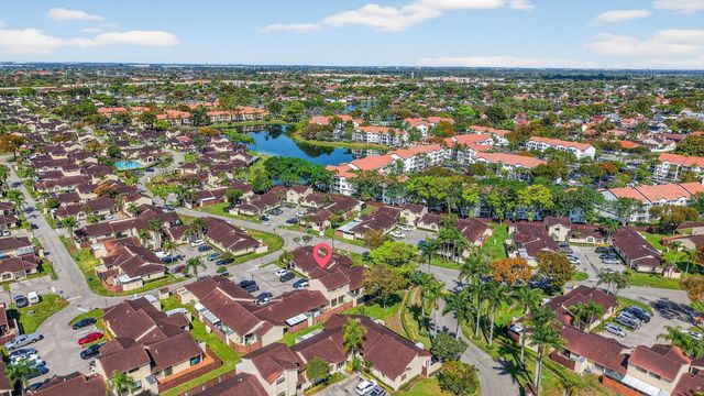 6171 NW 170th Lane, Hialeah, FL 33015