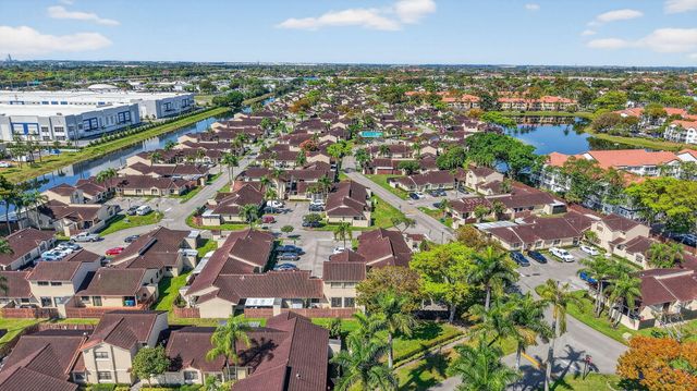 6171 NW 170th Lane, Hialeah, FL 33015