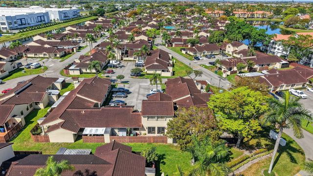 6171 NW 170th Lane, Hialeah, FL 33015