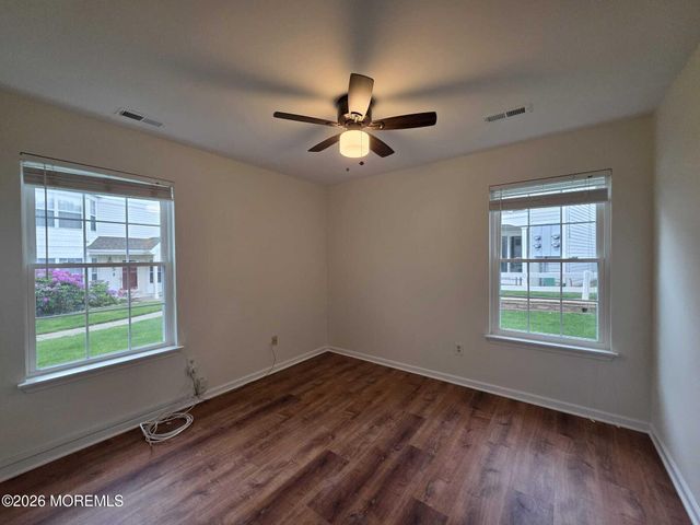 129 Tulip Lane, Freehold, NJ 07728