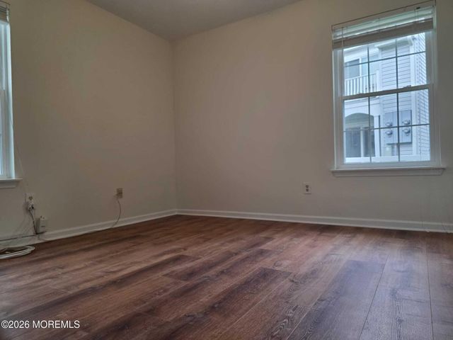 129 Tulip Lane, Freehold, NJ 07728