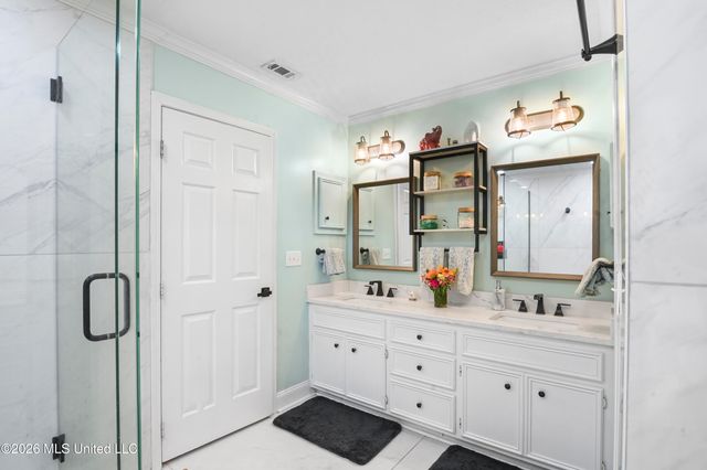 208 Boxwood Circle, Brandon, MS 39047