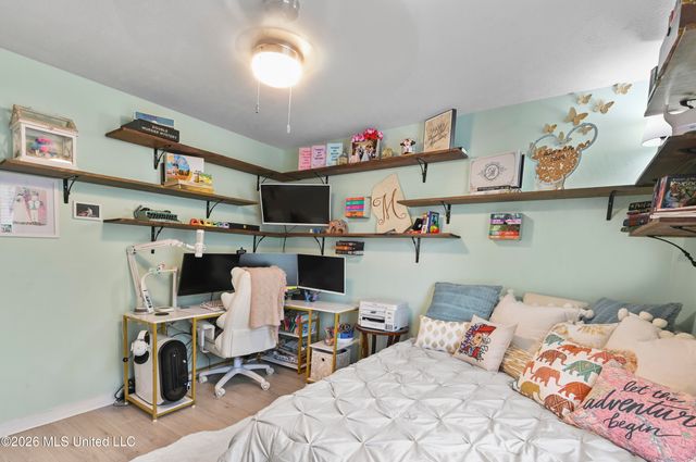 208 Boxwood Circle, Brandon, MS 39047