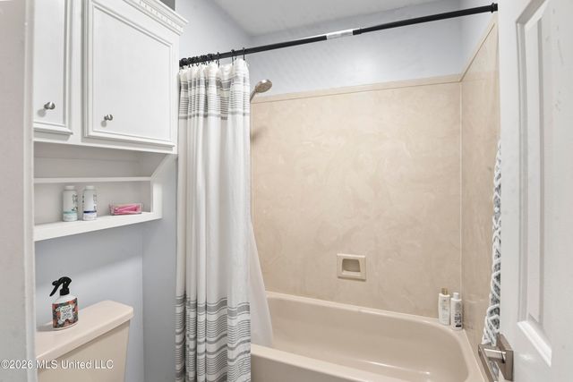 208 Boxwood Circle, Brandon, MS 39047