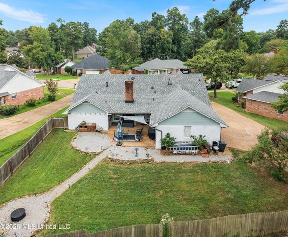 208 Boxwood Circle, Brandon, MS 39047