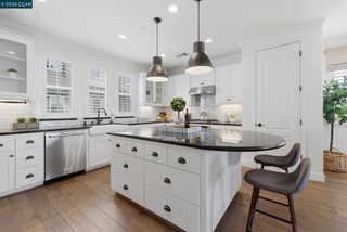 971 Bluebell Dr, Livermore, CA 94551
