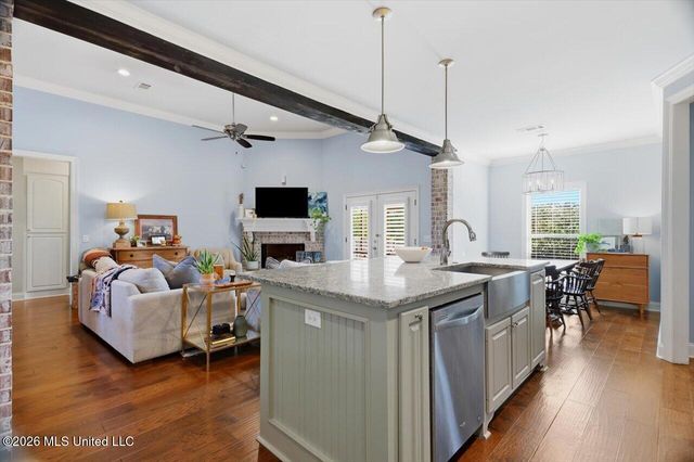 120 Emerald Drive, Brandon, MS 39047