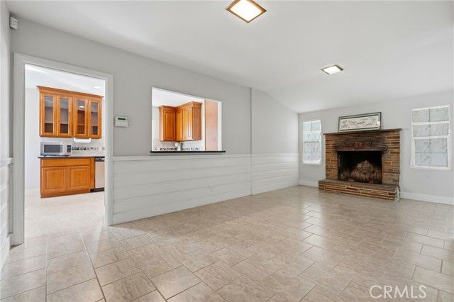 1647 N Harrison, Fresno, CA 93704