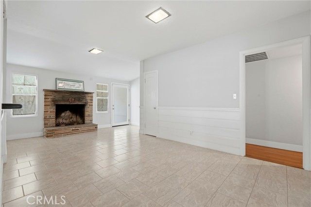 1647 N Harrison, Fresno, CA 93704