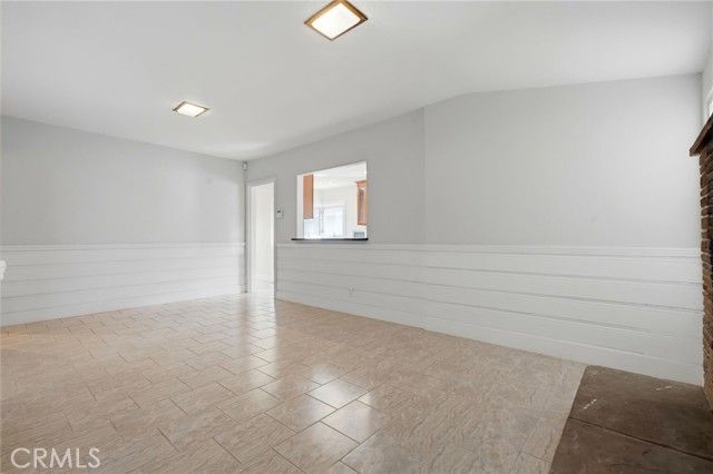 1647 N Harrison, Fresno, CA 93704