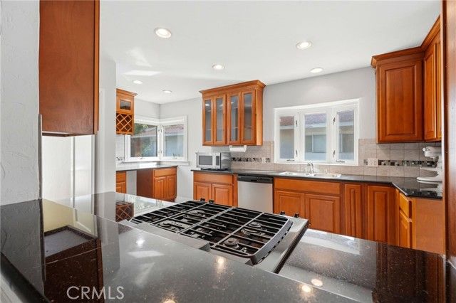 1647 N Harrison, Fresno, CA 93704