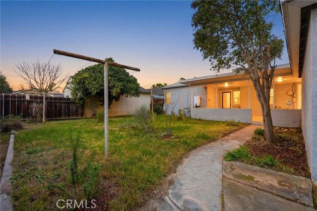 1647 N Harrison, Fresno, CA 93704