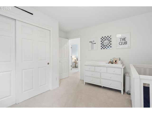 3722 Nw LORIANN Dr, Portland, OR 97229