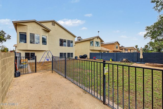 1704 S 39TH Street 5, Mesa, AZ 85206