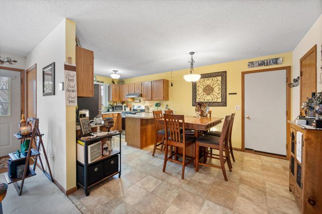 13154 90th Place N, Maple Grove, MN 55369