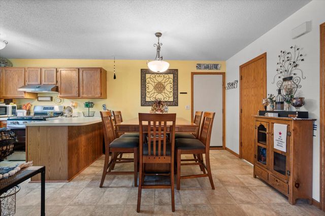 13154 90th Place N, Maple Grove, MN 55369