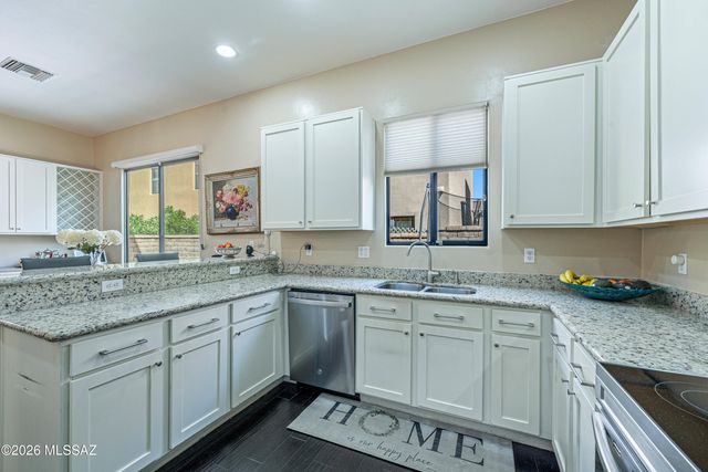 303 E Croydon Park Road, Tucson, AZ 85704