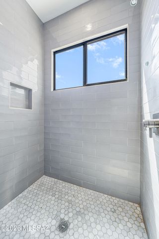 303 E Croydon Park Road, Tucson, AZ 85704