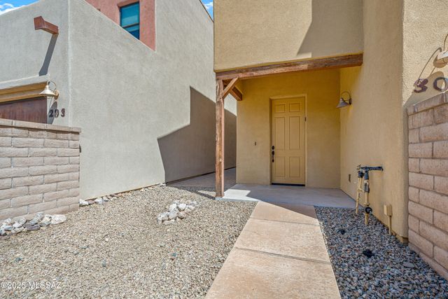 303 E Croydon Park Road, Tucson, AZ 85704