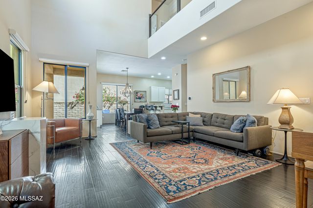 303 E Croydon Park Road, Tucson, AZ 85704