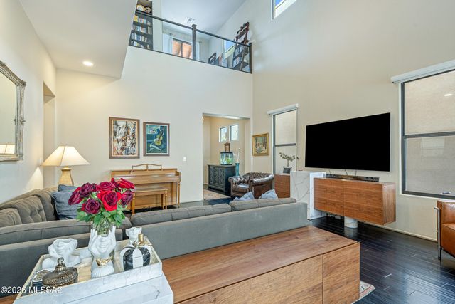 303 E Croydon Park Road, Tucson, AZ 85704