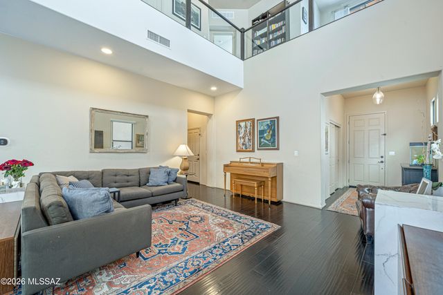 303 E Croydon Park Road, Tucson, AZ 85704