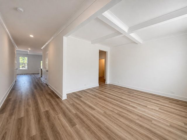 2033 Meadowood Ln., Longs, SC 29568