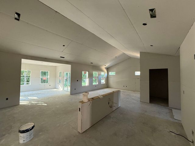 2033 Meadowood Ln., Longs, SC 29568
