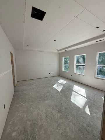 2033 Meadowood Ln., Longs, SC 29568